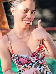 horny petite sex pics